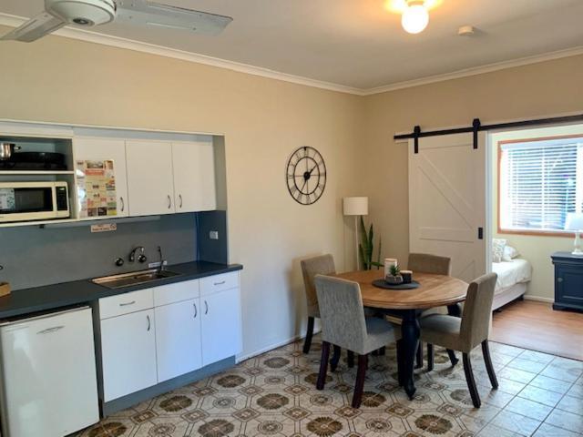 Montville Holiday Apartments 외부 사진